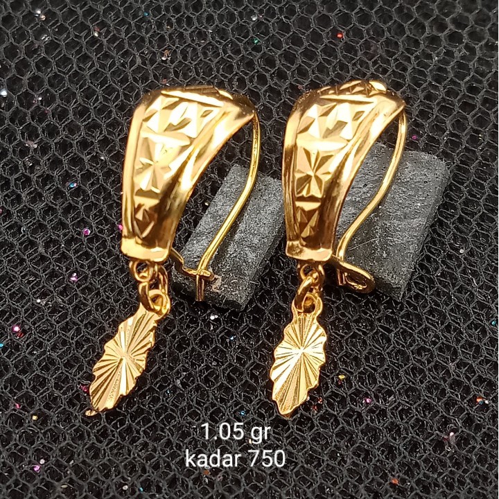 Anting Emas 17 K - 1.05 gr Kadar 750 - 2185