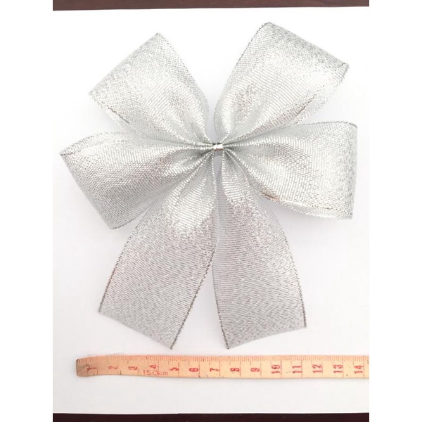 

Pita Silver 4 Petals / Pita Jadi dengan Pengait untuk Parcel, Hampers, Souvenir, Kado