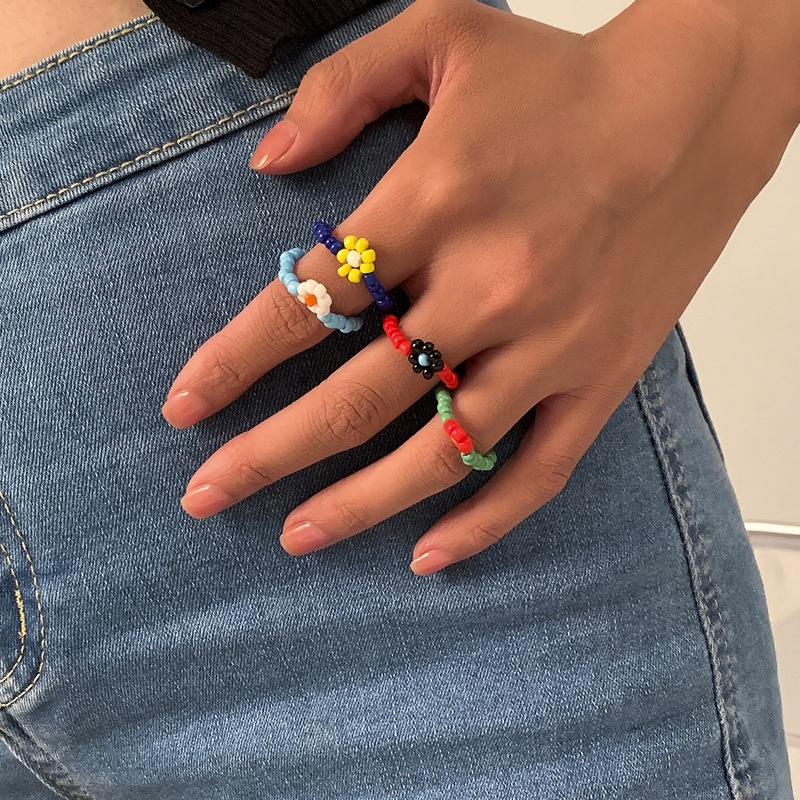 Cincin Jari Elastis Desain Manik-Manik Kristal Bunga Warna-Warni Bahan Resin Gaya Korea Boho Untuk Wanita