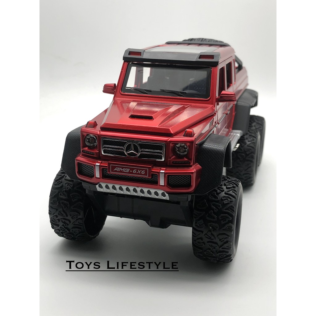 Mainan Mobil Diecast Mercedes Benz G63 AMG 1:22 (Merah)