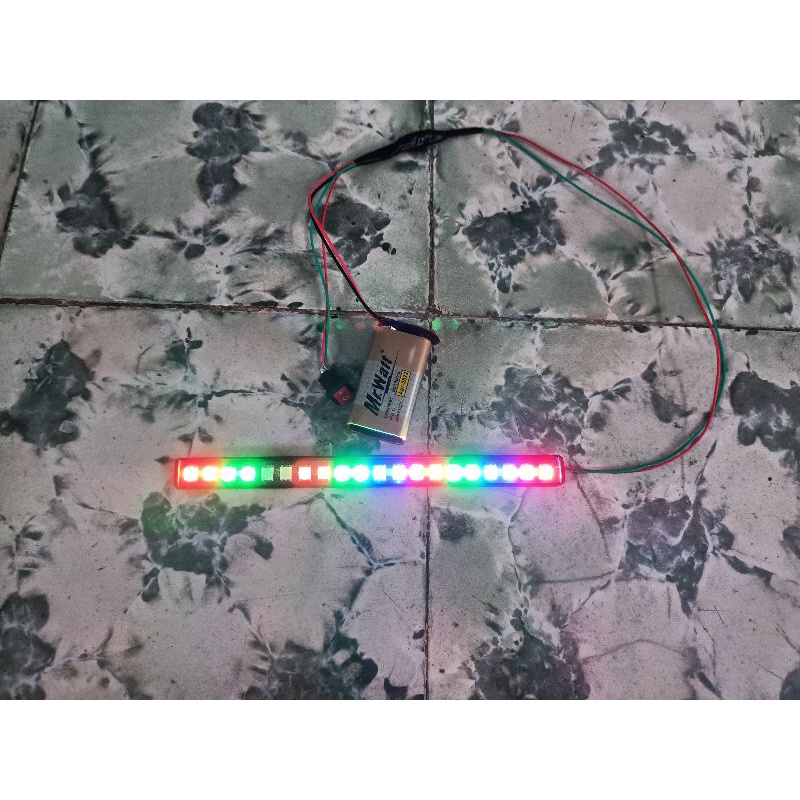 Sepakat Strobo RGB Miniatur Bus/Truk Panjang 15cm Banyak Mode