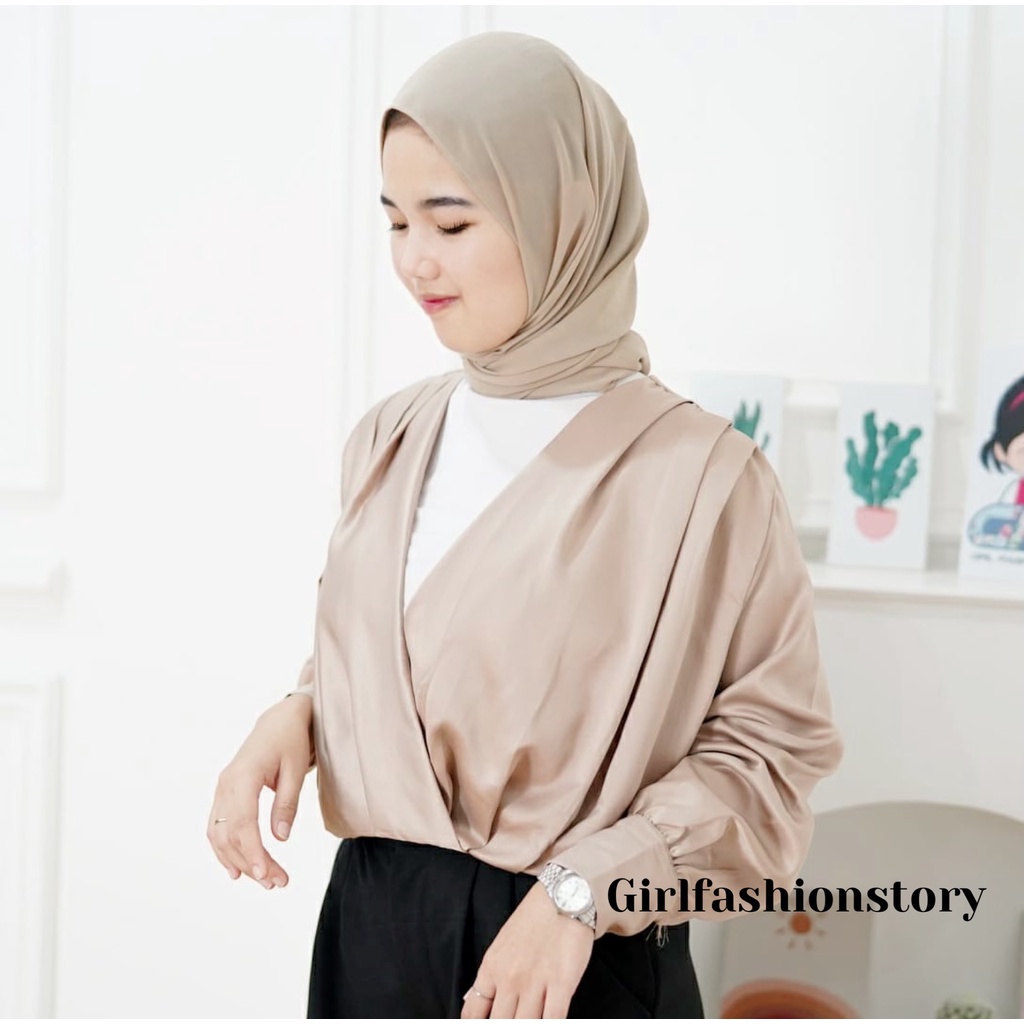 GFS BEELLE SATEEN BLOUSE