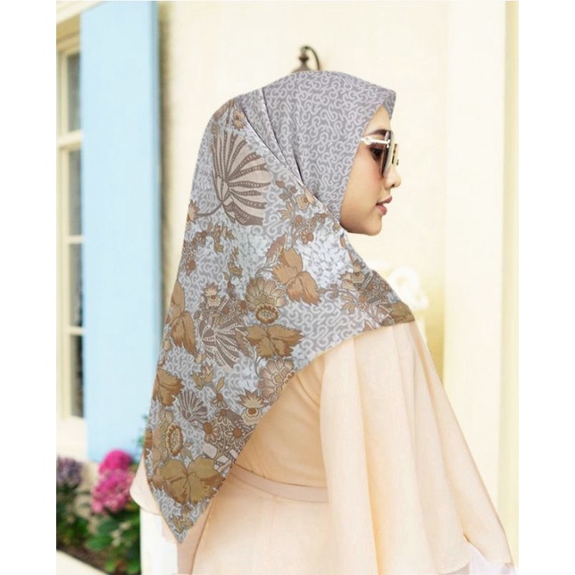 Diskon !! Hijab Segiempat Voal Motif Batik Coklat | Jilbab Voal | Kerudung Segiempat Voal