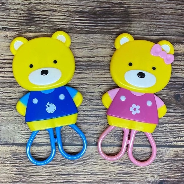 

Gunting Kecil Dengan Cover Model Beruang