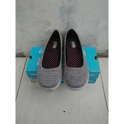 Dijual Sepatu Skechers Go Walk 3 women original Murah