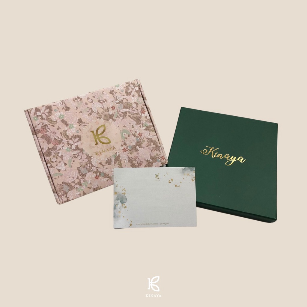 

Kinaya Gift Box dan Card (WAJIB DISERTAI PEMBELIAN SCARF)