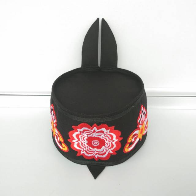 Peci Dayak / Lawung Hitam Petronas