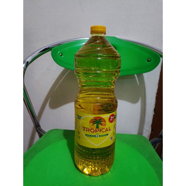 

Minyak goreng Tropical botol 2 liter bandung