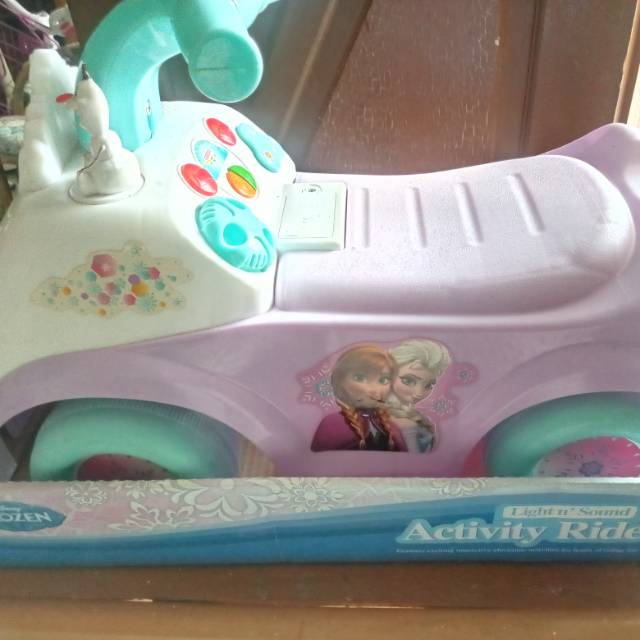 Kiddieland activity ride on Preloved