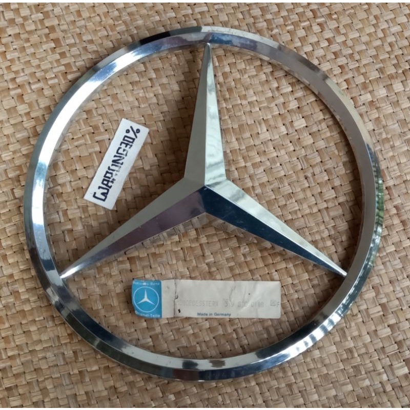 Emblem Grill depan Mercedes Benz 319 810 0118 original made in germany