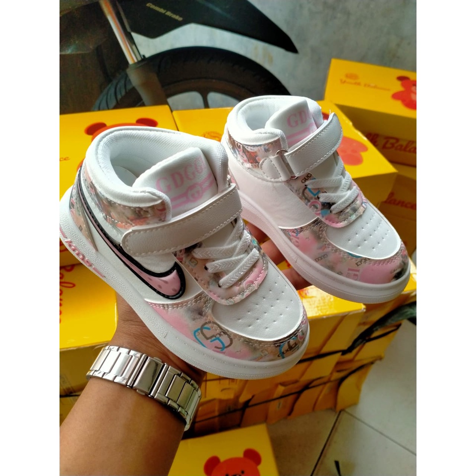 Sepatu Sneakers Import Anak Cewek Youth Balace 523 size 26-31