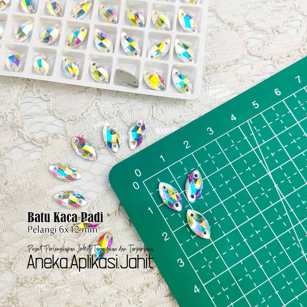 72 BIJI BATU KACA PADI PELANGI 6X12 MM