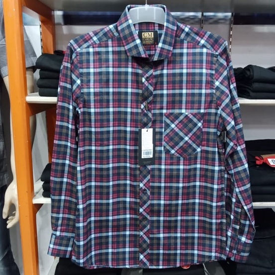 Carlos Moreno Kemeja Casual 03