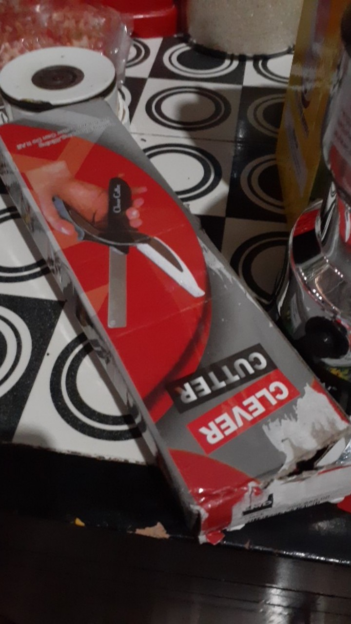 Pisau Gunting Talenan Multifungsi Food Chopper Alat Pemotong Unik Clever Cutter As Seen On Tv  M438
