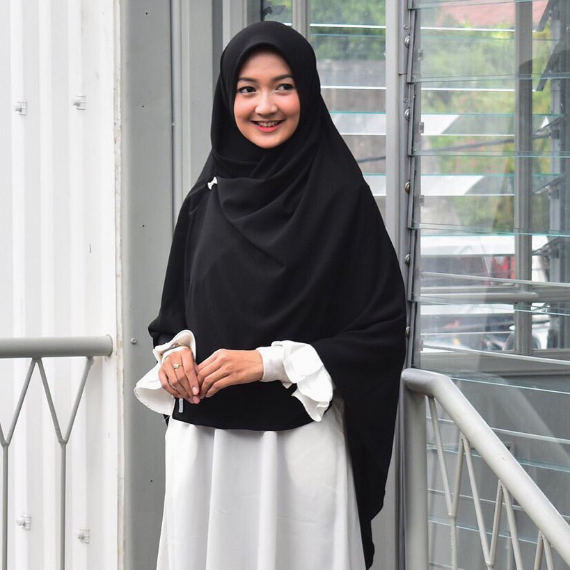 Sabyan Segiempat 120x120 Jilbab Khimar Syar i Polos Segi Sabyan Segiempat 120x120 Jilbab Khimar Syar i Polos Segi