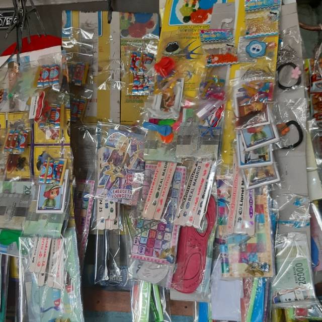 Mainan renceng anak 2000