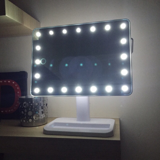 Cermin Rias - 20 LED Mirror Cermin Lampu Vanity Mirror