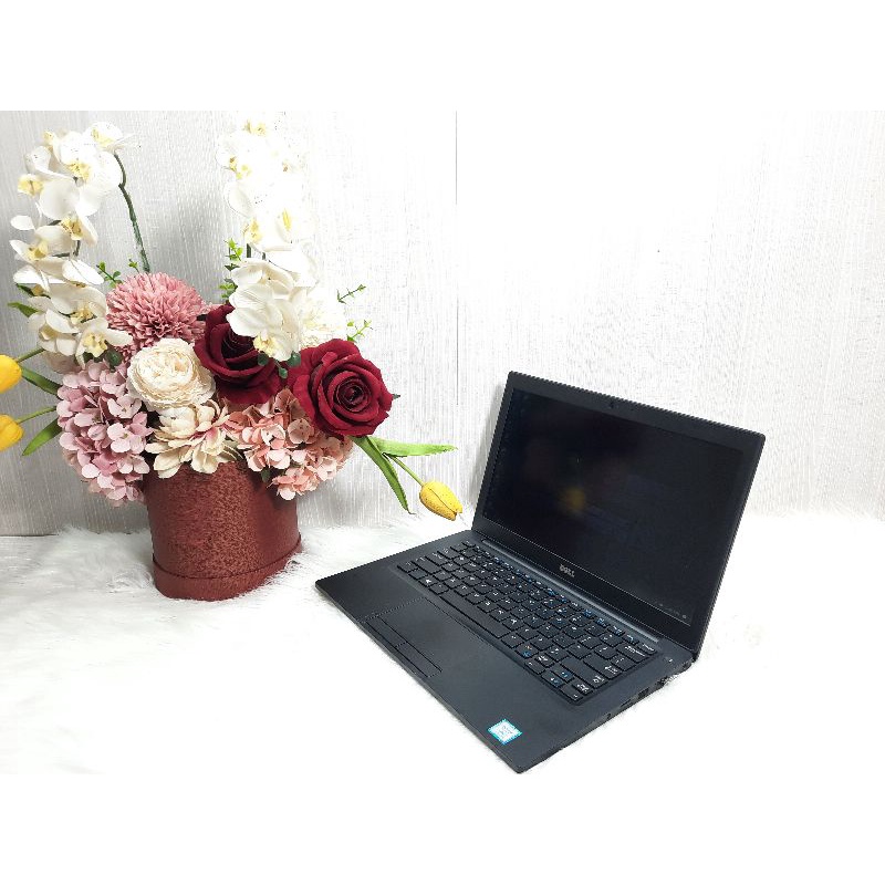 Laptop Dell Latitude 7390 Core i7 Gen 7 Ram 8 GB SSD 512 GB Bergaransi Murah