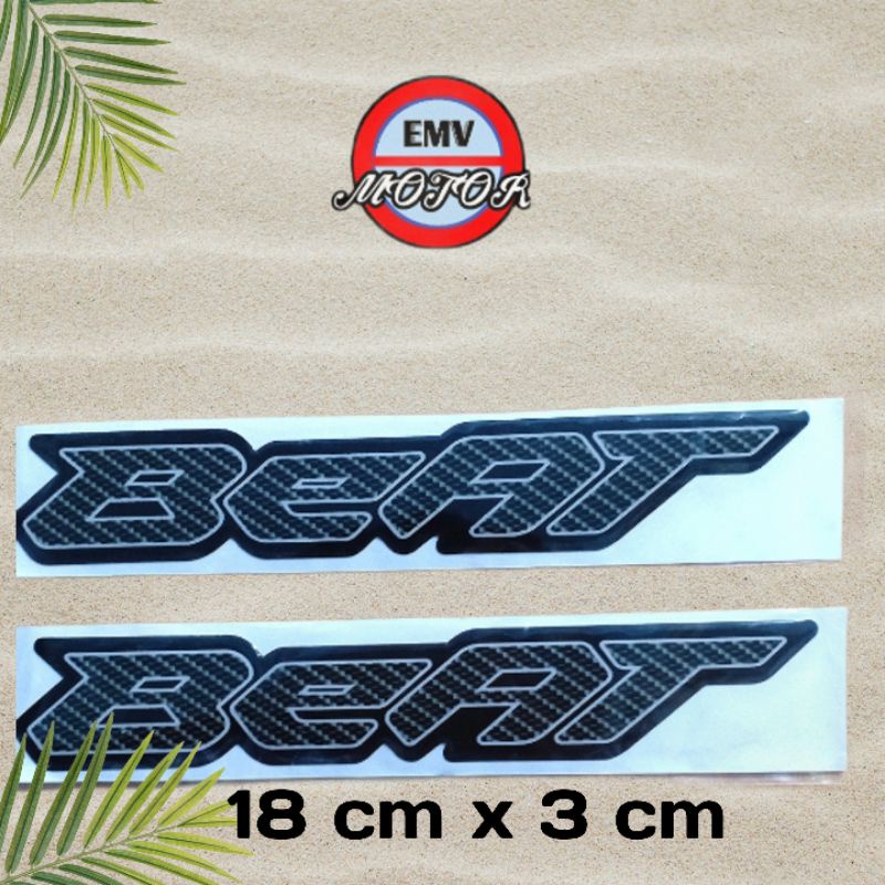 Emblem timbul BEAT KARBON HITAM