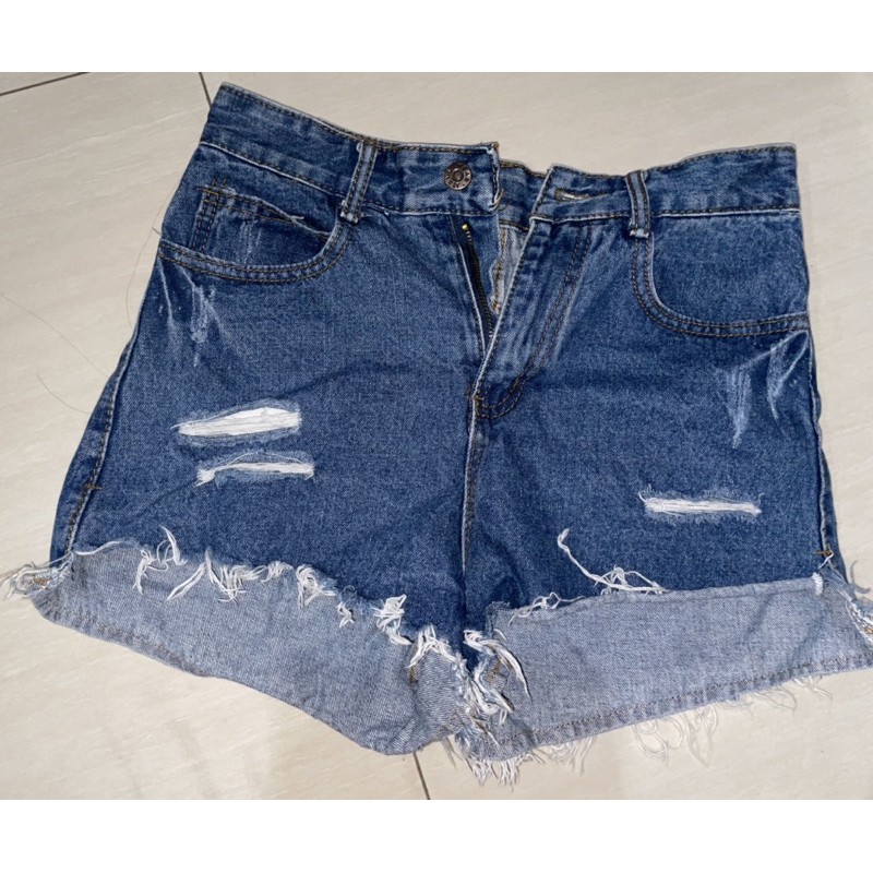 celana pendek rip jeans