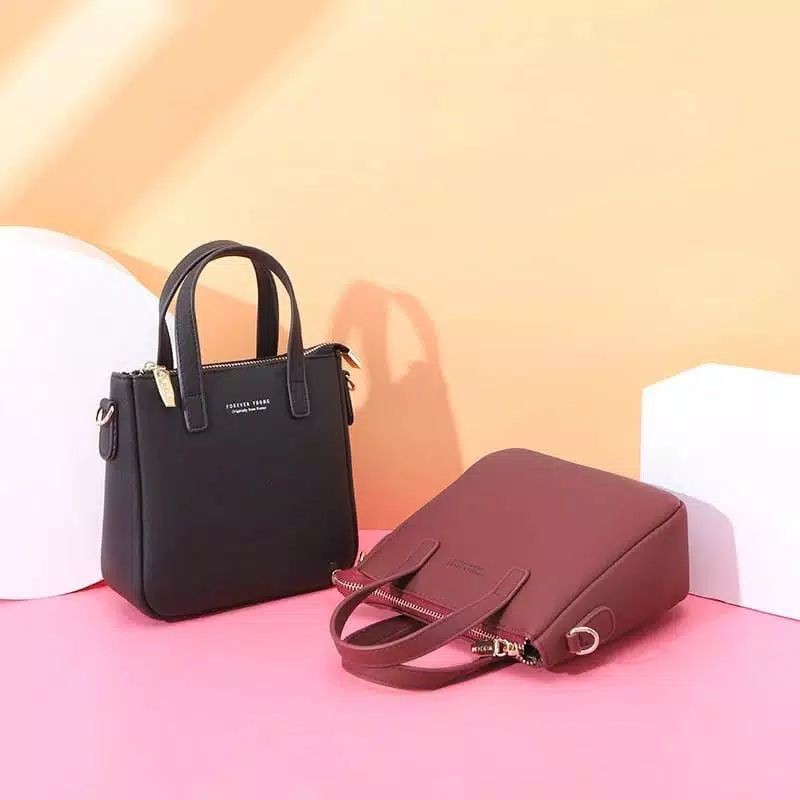 MORYMONY RAVEN - Tas Selempang Wanita