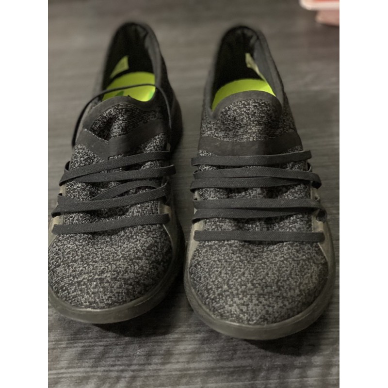 NWOT Sepatu Skechers Goga Max Original