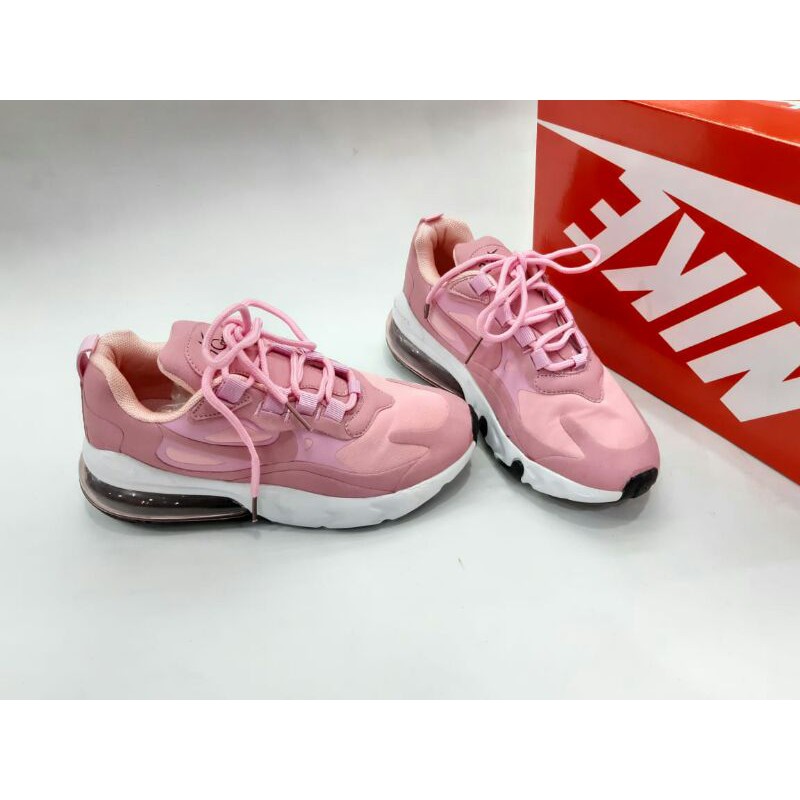 air 70 react women's