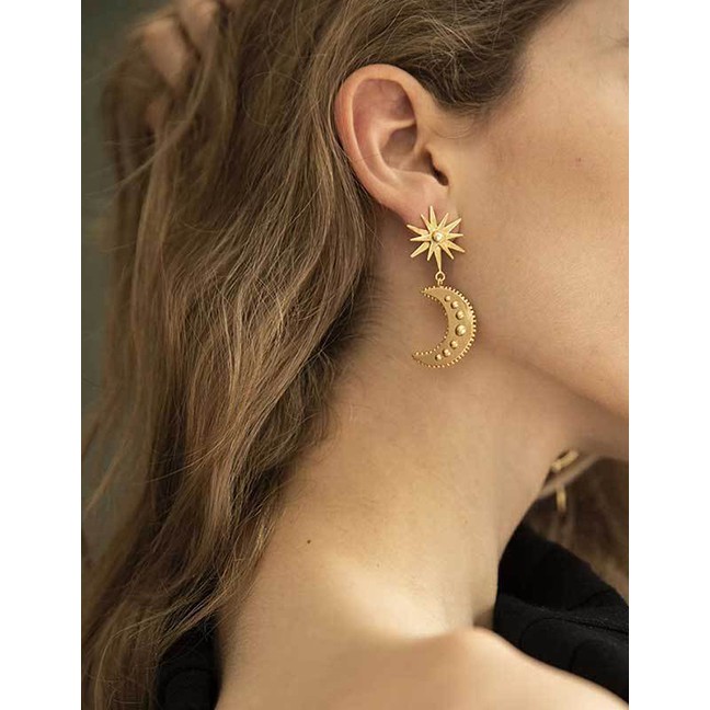 LRC Anting Tusuk Fashion Gold Irregular Geometric Earrings D28839