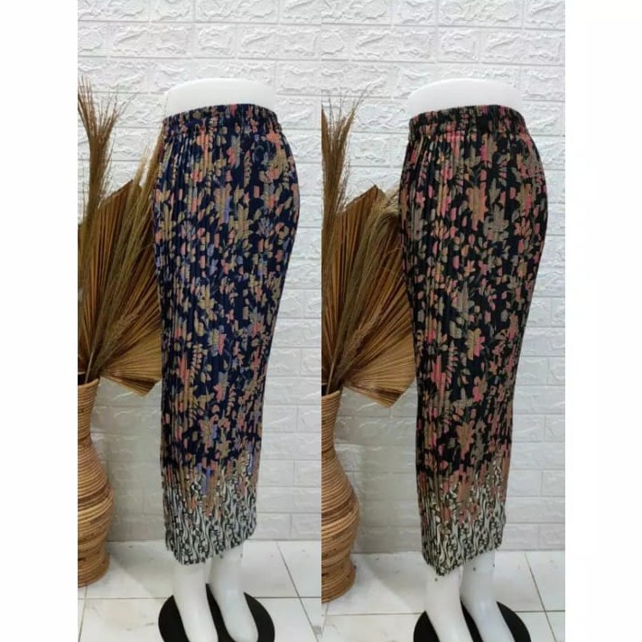 Rok Plisket Motif Batik Terbaru