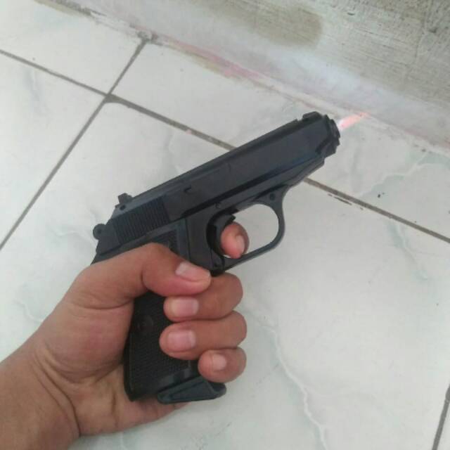 Korek Api Model Pistol Walther