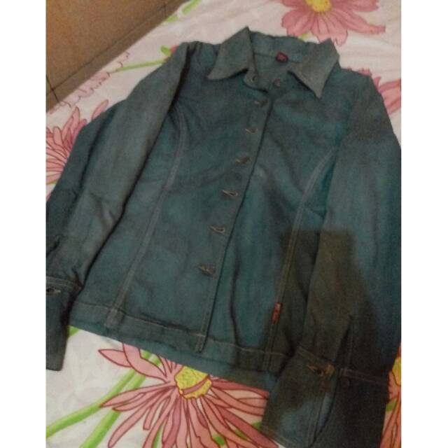 Preloved jaket AKO