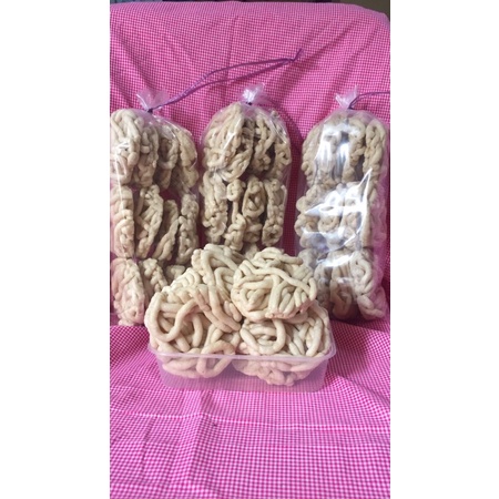 

KERUPUK IKAN MAKANAN KHAS BANGKA MURAH LARIS