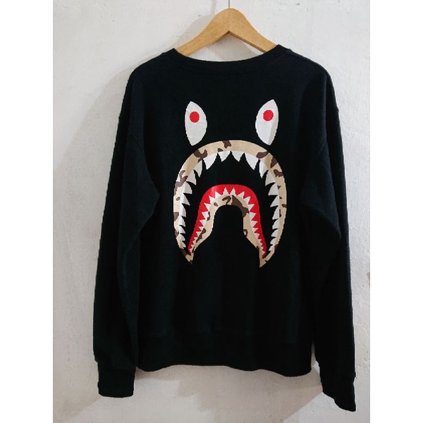 crewneck a bathing ape shark original//crewneck bape second//crewneck bape x stussy second