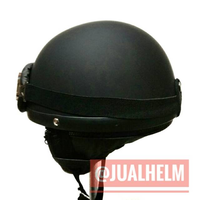 Helm Chips/Helm Vintage Black Doff Dengan Kacamata Goggle