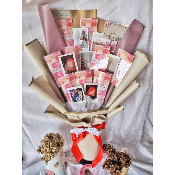 

Bucket polaroid mix uang,Bucket uang palsu