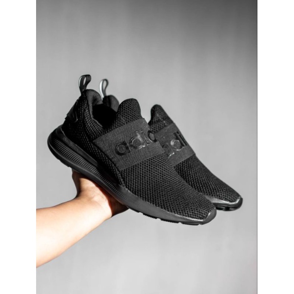 Adidas Lite Racer Adapt 4.0 &quot;All Black&quot;