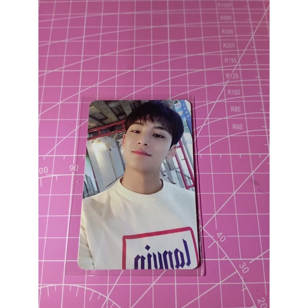 Photocard mingyu henggarae hana selca