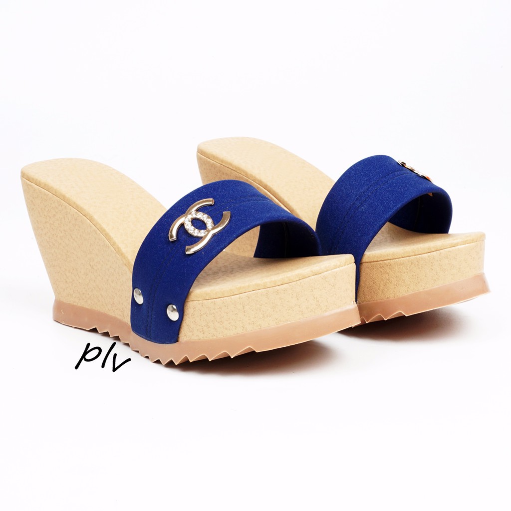 Sandal Wanita Wedges Chanel CC YN42 Navy