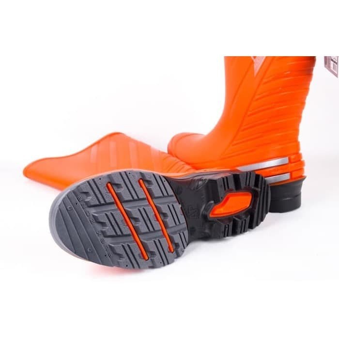 AP Boot Ultimate Orange