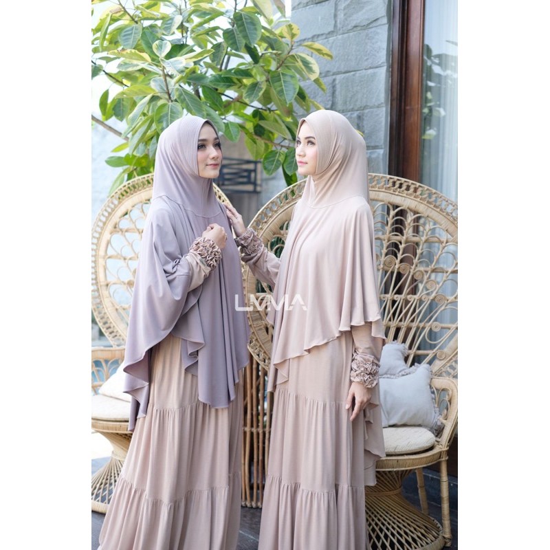 LADY BERGO ANTEM by Umma