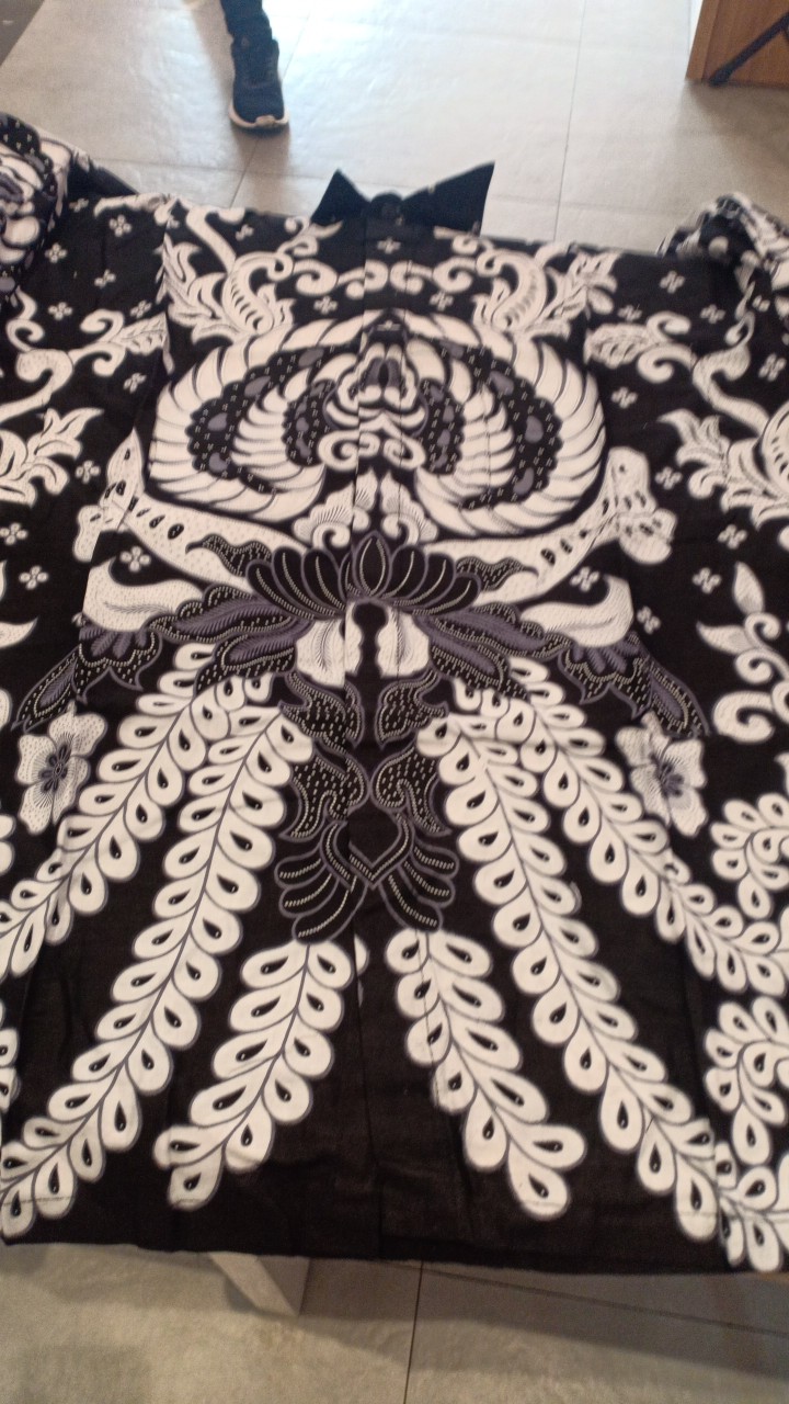 Blouse Kancing Wanita Terbaru (diskon) Realpick Sesuai Gambar.batik Pekalongan.bisa Cod Bahan Katun