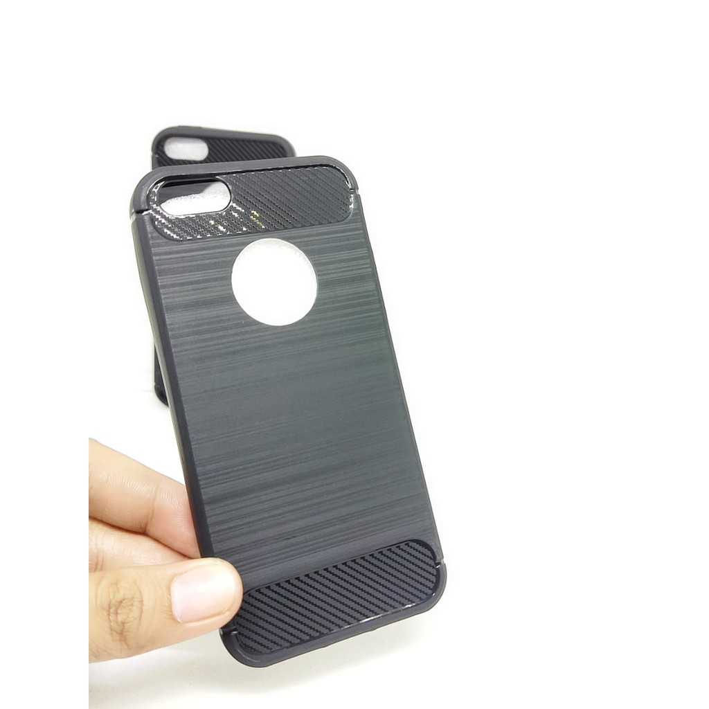 Case Slim Fit Carbon iPhone 5 5G 5S 4.0 inchi Softshell Fiber Multi Carbon Anti Melar