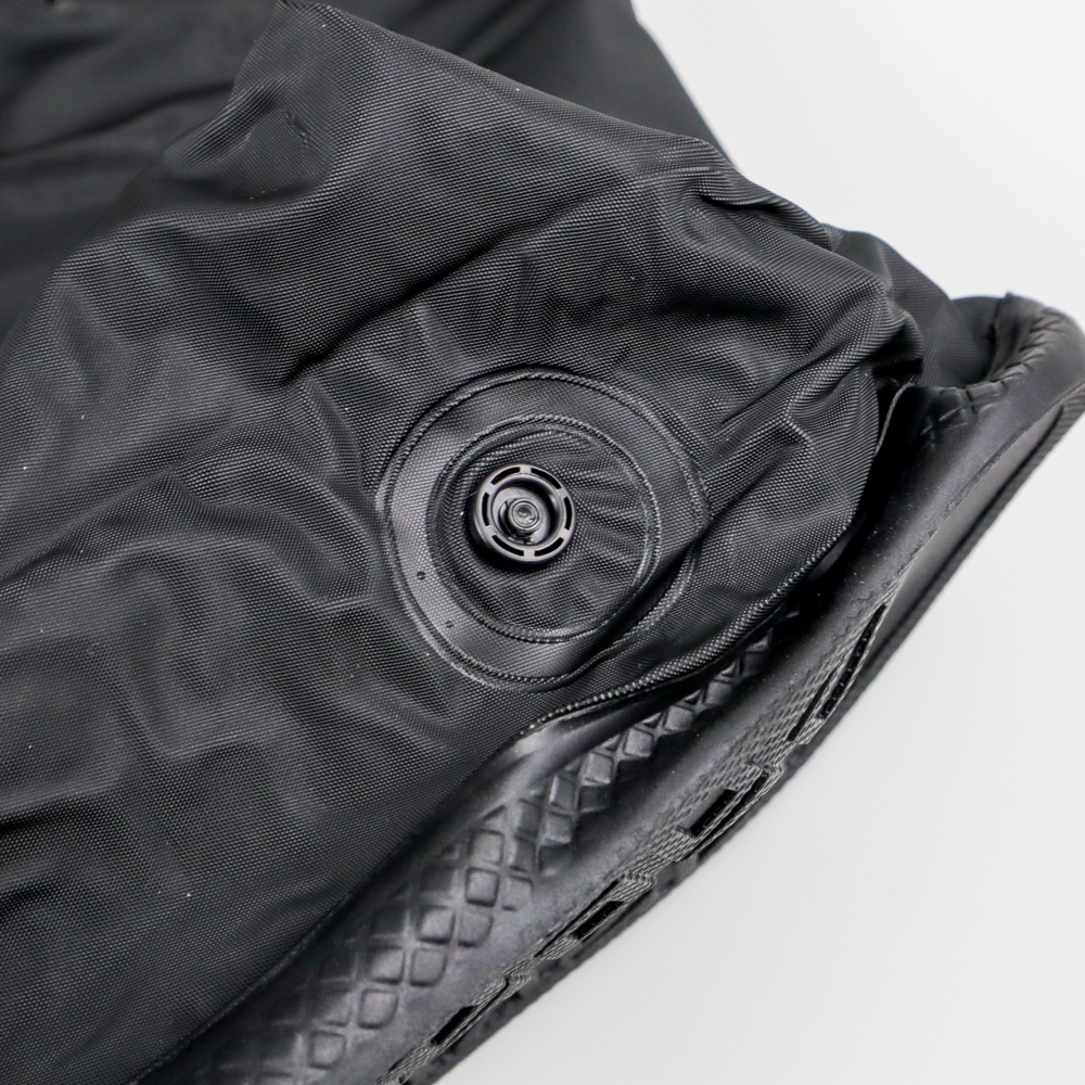 Rain Cover Sepatu dengan Reflektor Cahaya - H-212