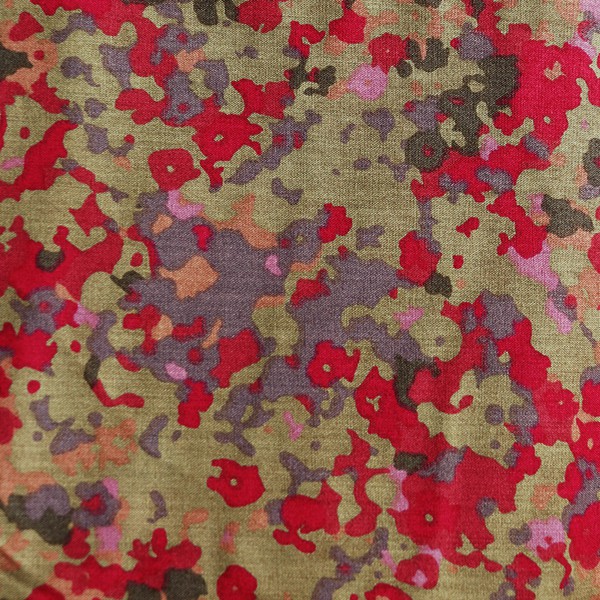 

Tkn 18209 (Harga per 2 Yard)
