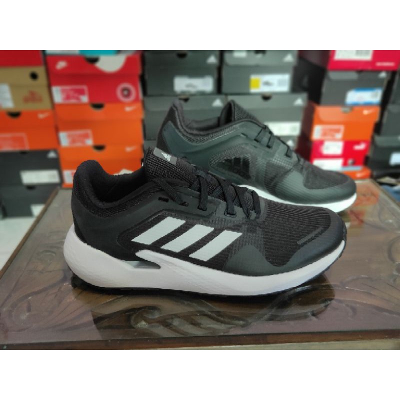 ADIDAS ALPHATORSION M, original BNIB ( EG9627 )