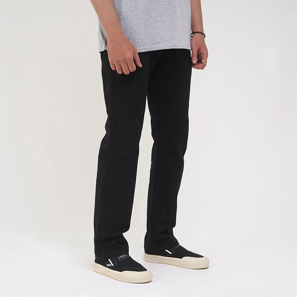 Whoopculture &quot;Muntjac&quot; Black Raw Chino