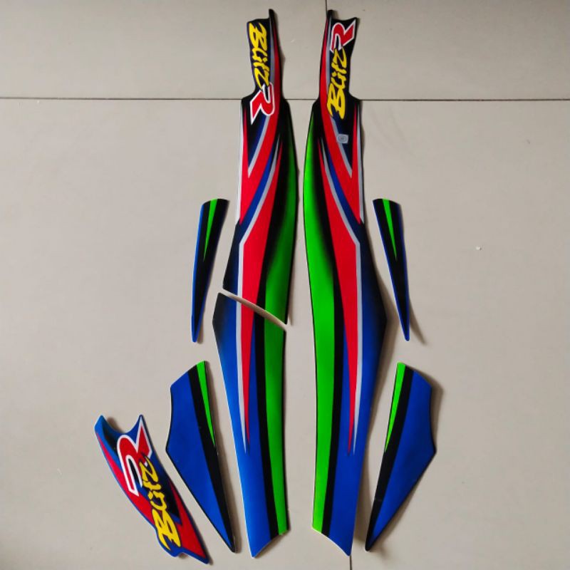 Striping Kawasaki Blitz R BlitzR biru stiker Lis body motor standar