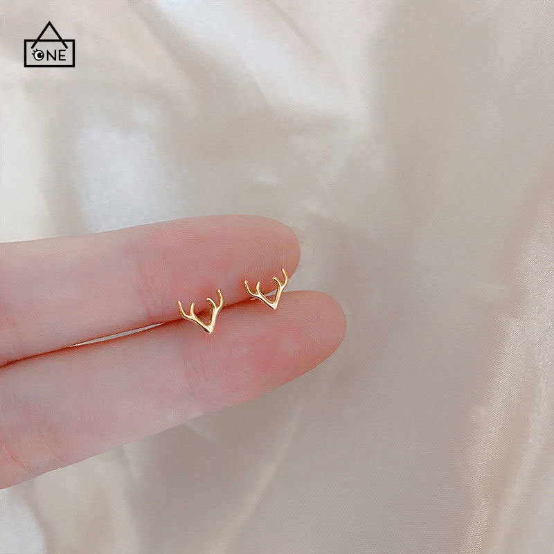 COD❤Anting Cinta Hati Berlapis Emas 18K Anting Fashion Wanita Sederhana Aksesoris Perhiasan A one