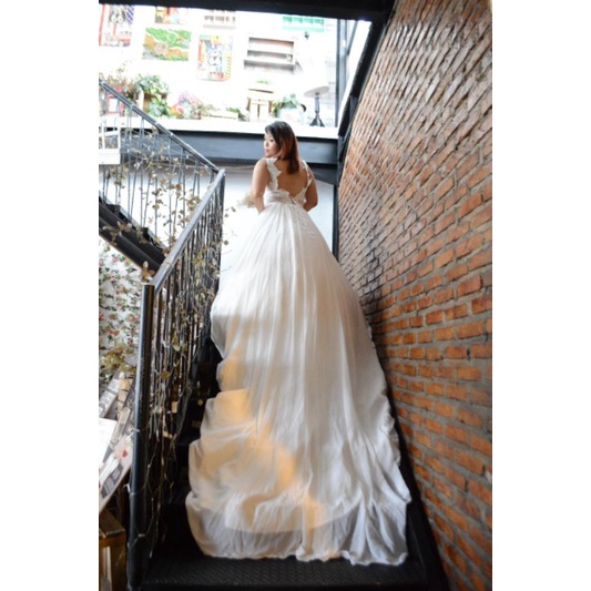 wedding dress preloved