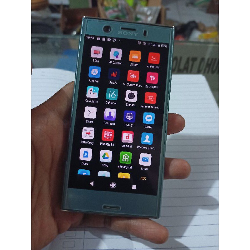 Sony Xz1 Compact Warna Biru Muda Lumayan Mulus Shopee Indonesia